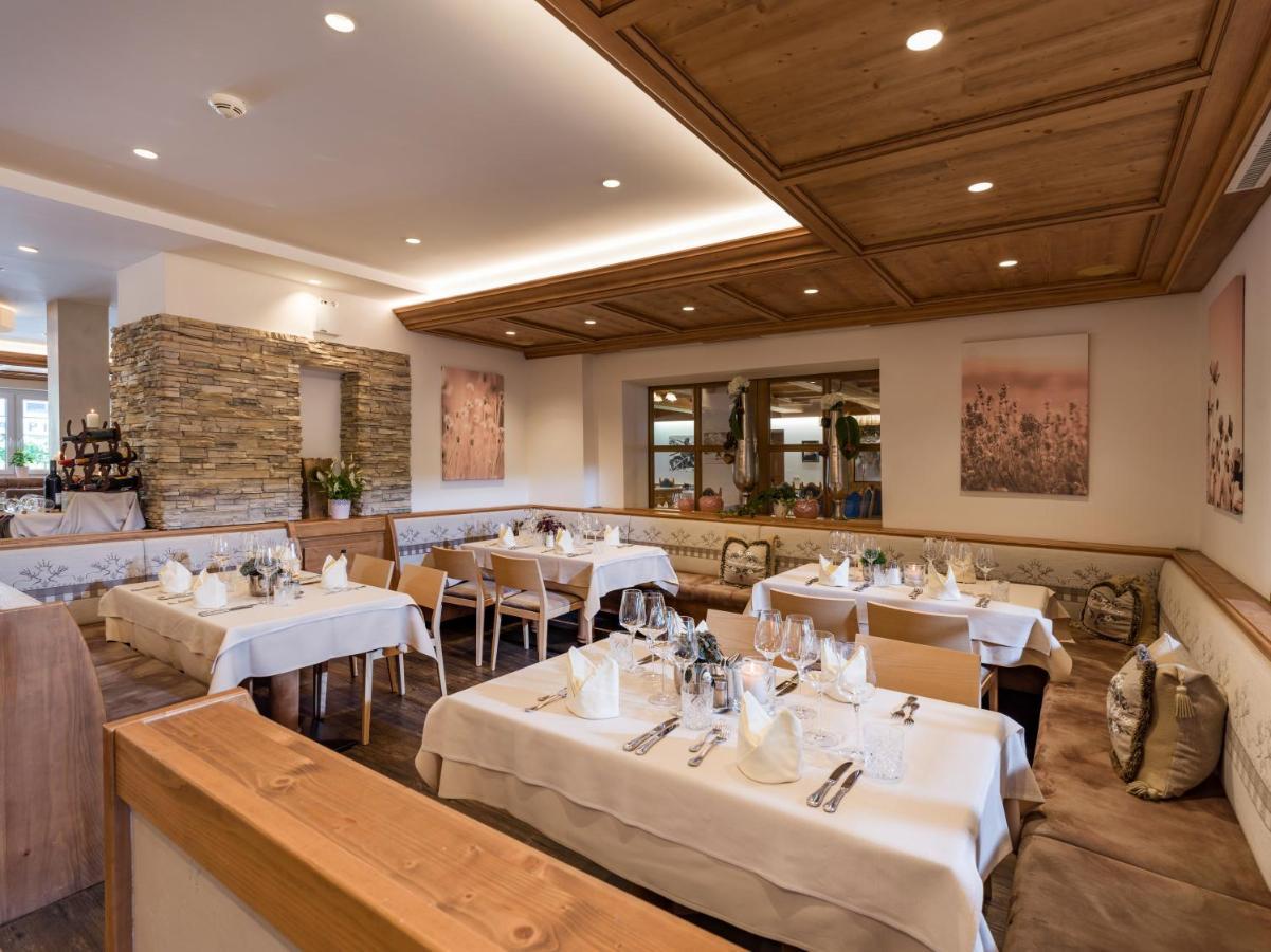Hotel & Alpin Lodge Der Wastlhof Niederau Eksteriør bilde