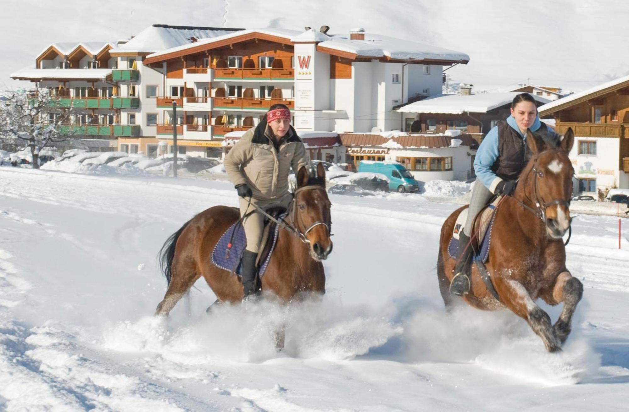 Hotel & Alpin Lodge Der Wastlhof Niederau Eksteriør bilde