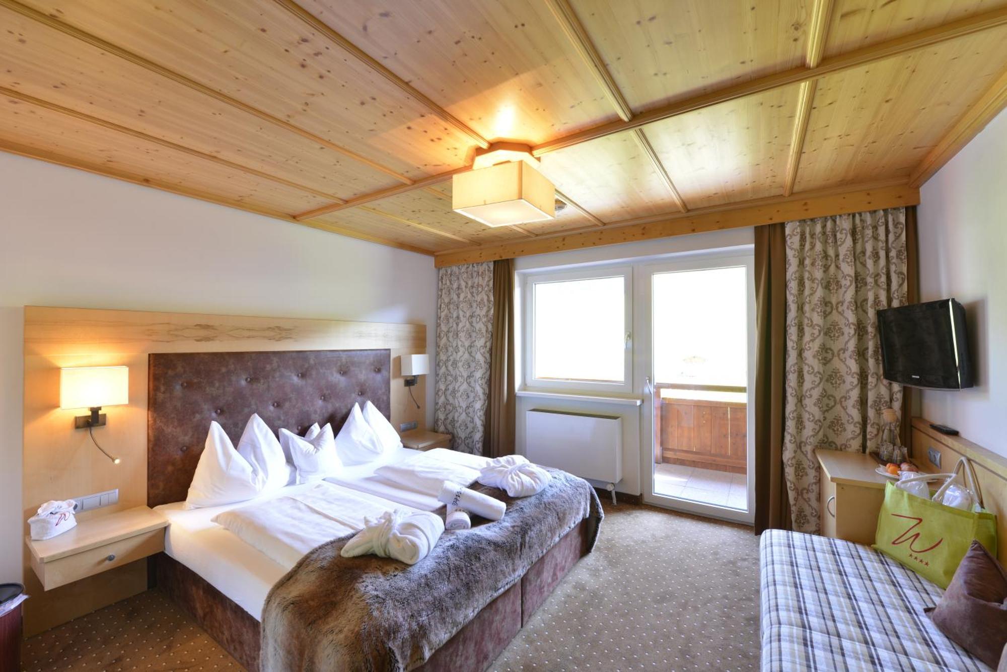 Hotel & Alpin Lodge Der Wastlhof Niederau Eksteriør bilde