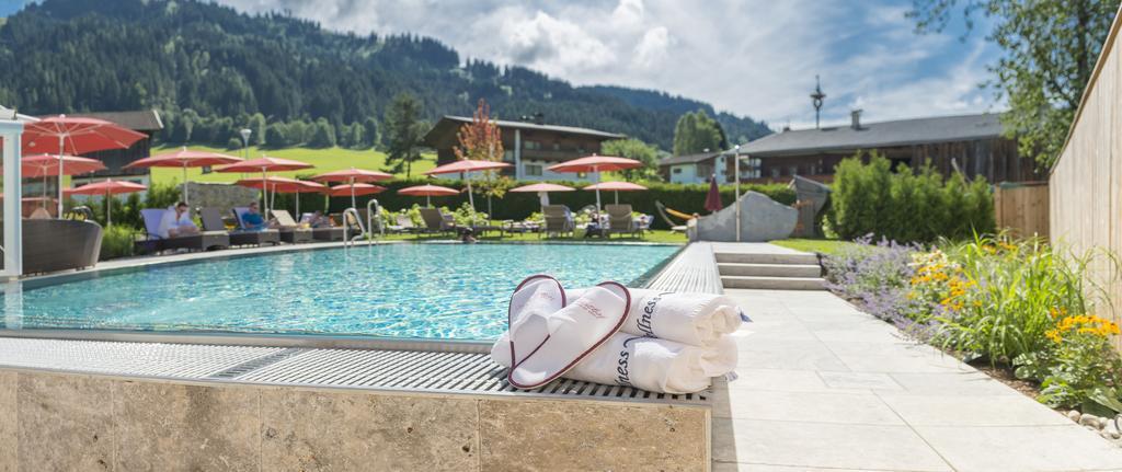 Hotel & Alpin Lodge Der Wastlhof Niederau Eksteriør bilde